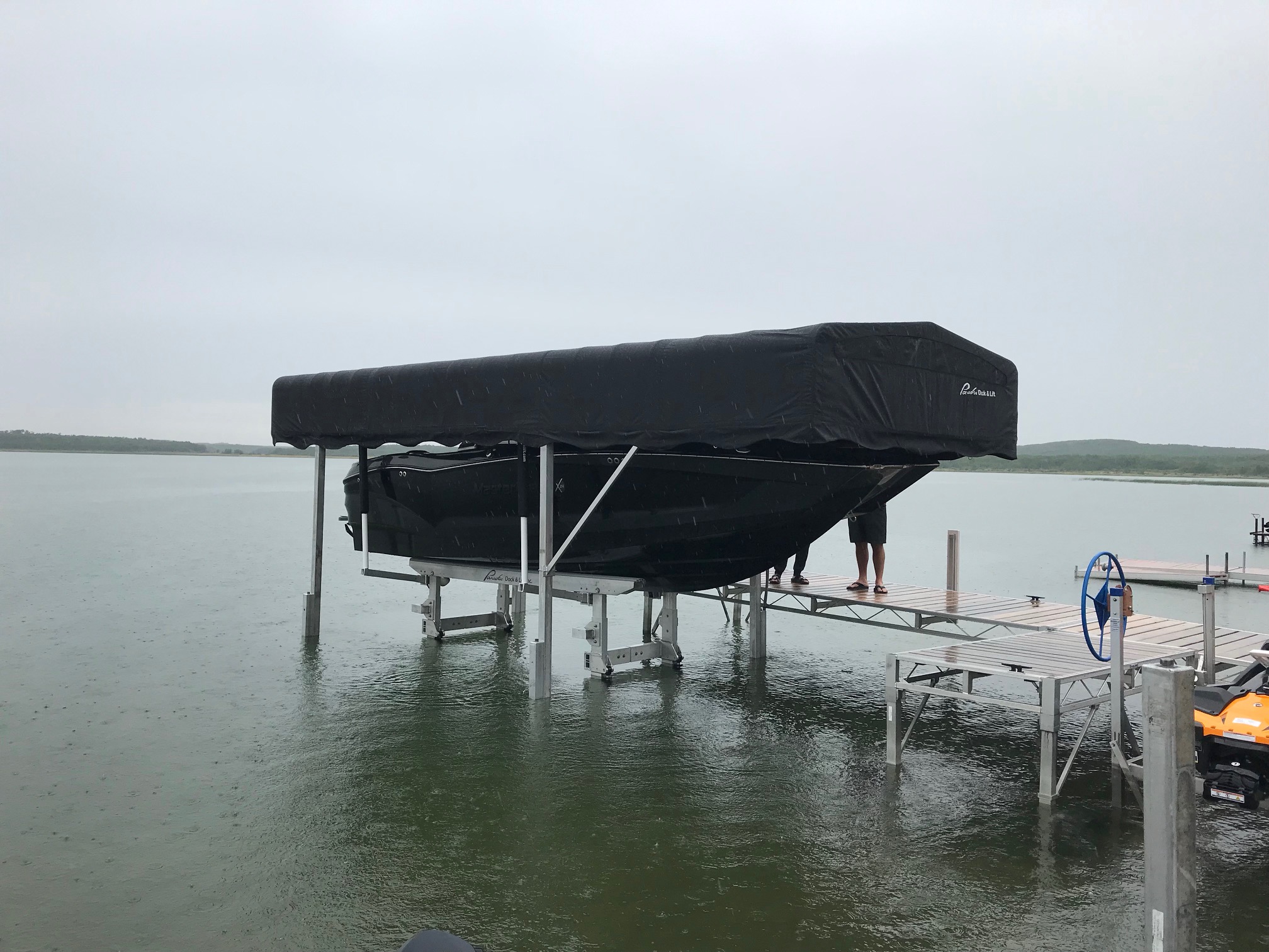 Paradise Boat Lift